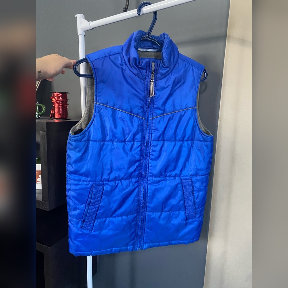 WORLD FAMOUS INSULATED VEST